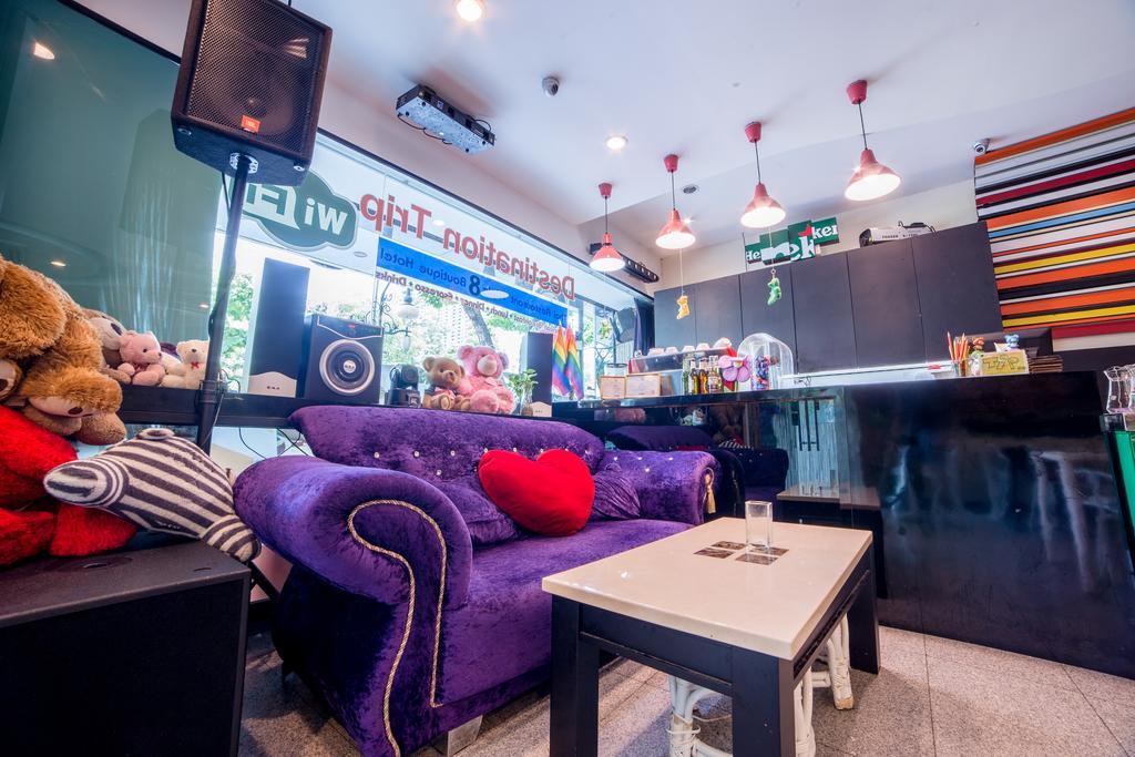 Triple 8 Inn Bangkok Kültér fotó
