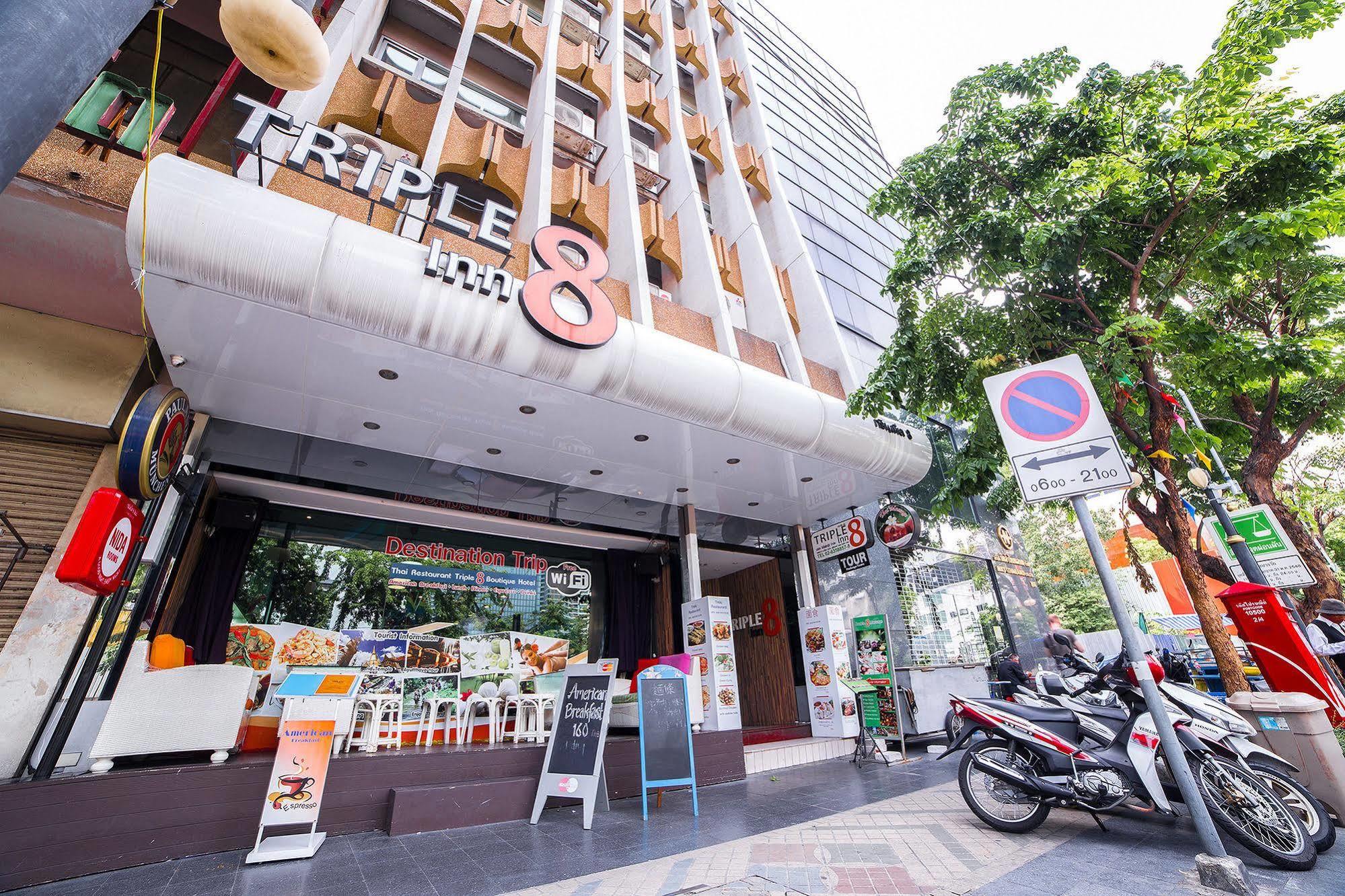 Triple 8 Inn Bangkok Kültér fotó