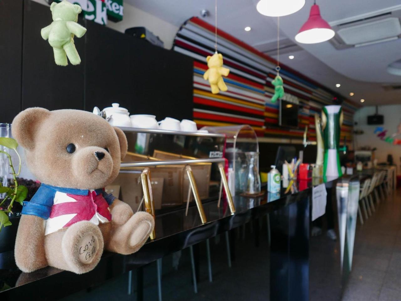 Triple 8 Inn Bangkok Kültér fotó